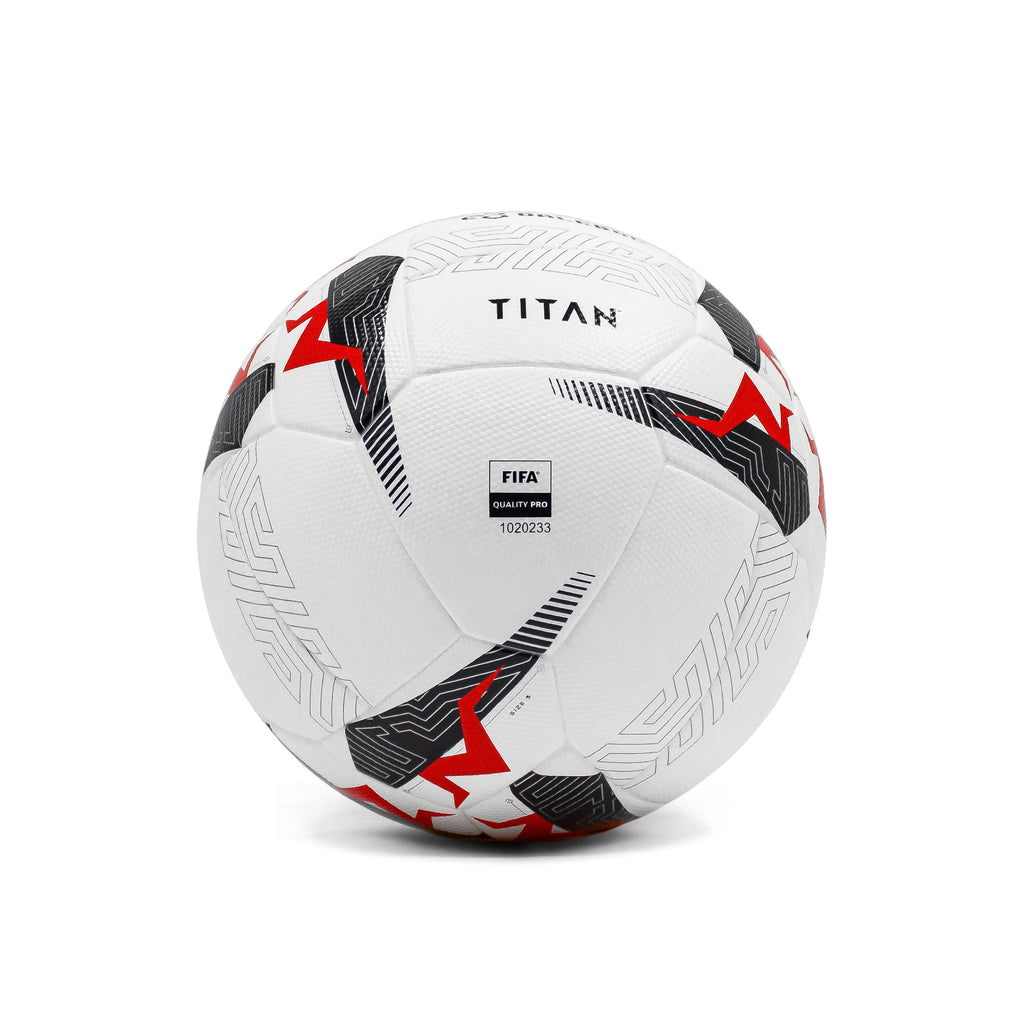BOLA DE FUTEBOL TITAN™ FIFA® QUALITY PRO